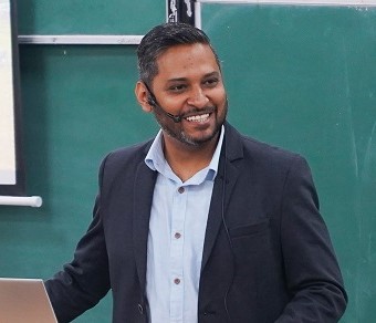 Mr. Prakash Nahata