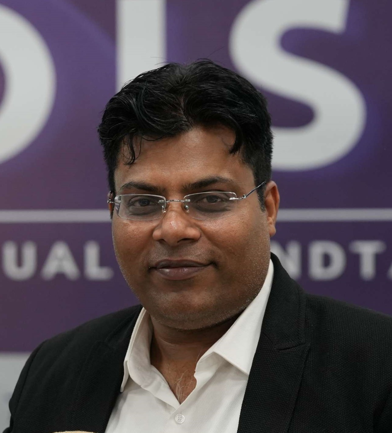 Mr Rahul Agarwal